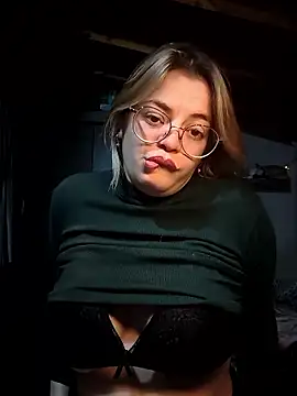 gisequeen online show from 06-18-26, 08:24