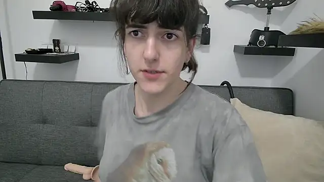 Sakura trans online show from 04-25-26, 07:44