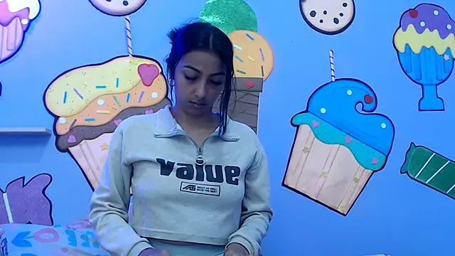 skinnysexzara18 online show from 02-20-26, 01:35