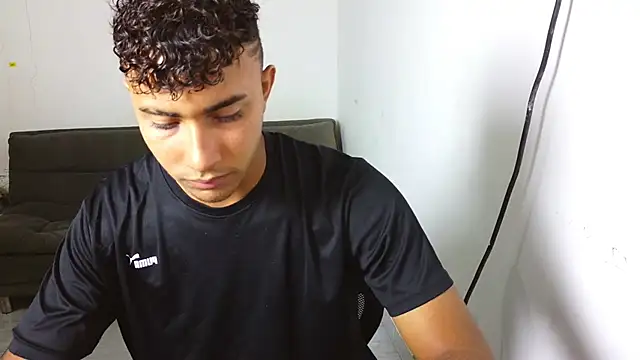 naugthy boy88 online show from 04-13-26, 12:16