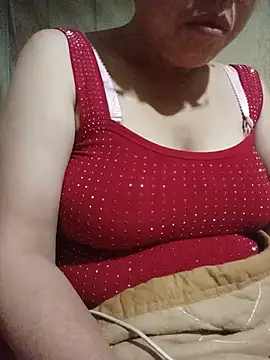 Snapshot of Agnes-baby chatting on 06-15-26, 10:23 Agnes-baby online show from 06-15-26, 10:23