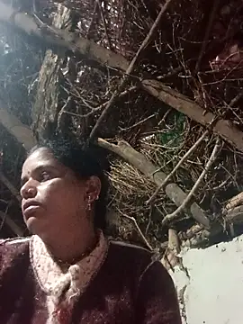 Manvi hote online show from 01-18-26, 01:31