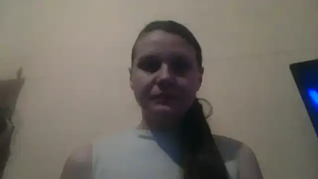 Snapshot of Fenariva chatting on 02-11-26, 11:26 Fenariva online show from 02-11-26, 11:26