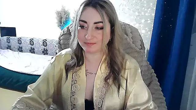 FoxyAnn12 online show from 03-31-26, 04:51