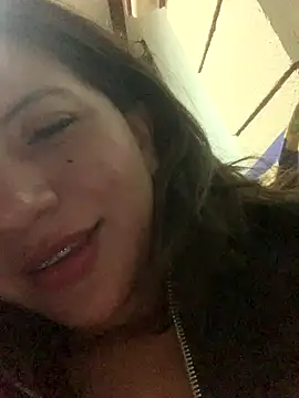 Snapshot of bombomcherry6 chatting on 01-09-26, 09:45 bombomcherry6 online show from 01-09-26, 09:45