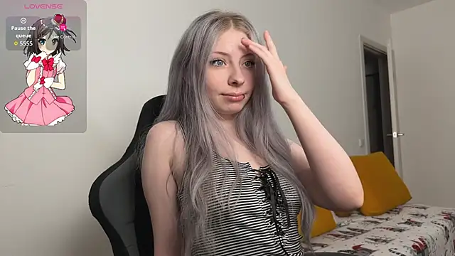 Snapshot of Mariko69meow chatting on 02-06-26, 05:16 Mariko69meow online show from 02-06-26, 05:16