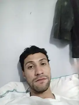 AlejandreBy online show from 04-29-26, 02:04