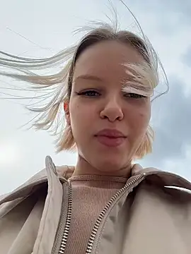 AshleyMur online show from 04-12-26, 06:18