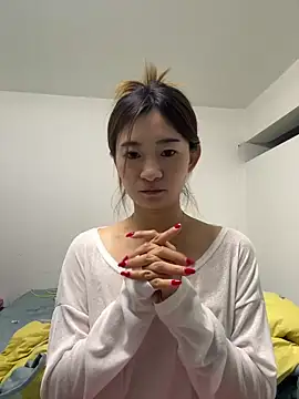 Snapshot of Xiaojuzi- chatting on 06-10-26, 01:43 Xiaojuzi- online show from 06-10-26, 01:43