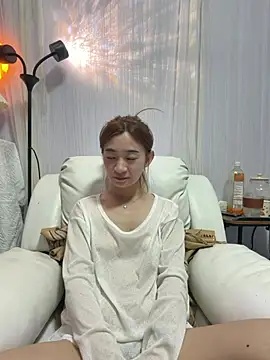 Snapshot of Xiaojuzi- chatting on 08-07-26, 02:30 Xiaojuzi- online show from 08-07-26, 02:30