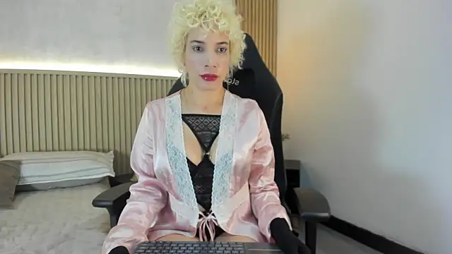 Mar-Tafur online show from 01-14-26, 01:39