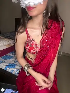 Snapshot of Hottie_heer chatting on 02-14-26, 03:53 Hottie heer online show from 02-14-26, 03:53