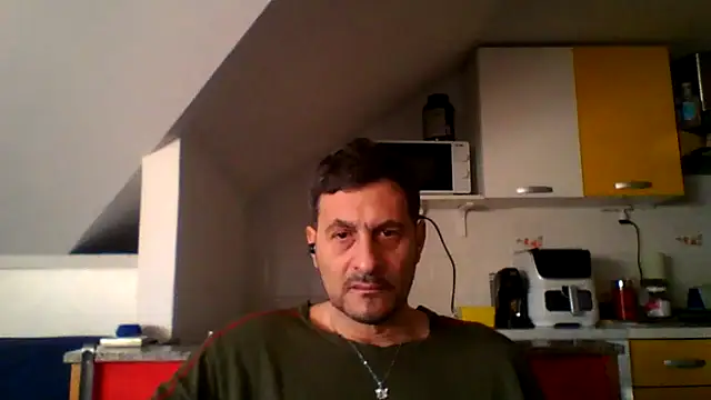 Snapshot of colosone chatting on 02-10-26, 07:45 colosone online show from 02-10-26, 07:45