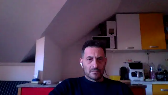 Snapshot of colosone chatting on 04-04-26, 01:41 colosone online show from 04-04-26, 01:41