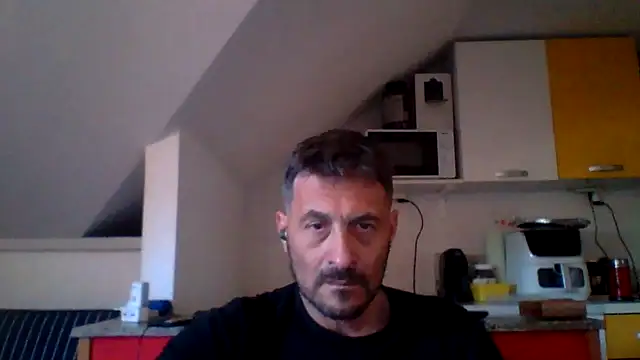 Snapshot of colosone chatting on 05-11-26, 04:15 colosone online show from 05-11-26, 04:15