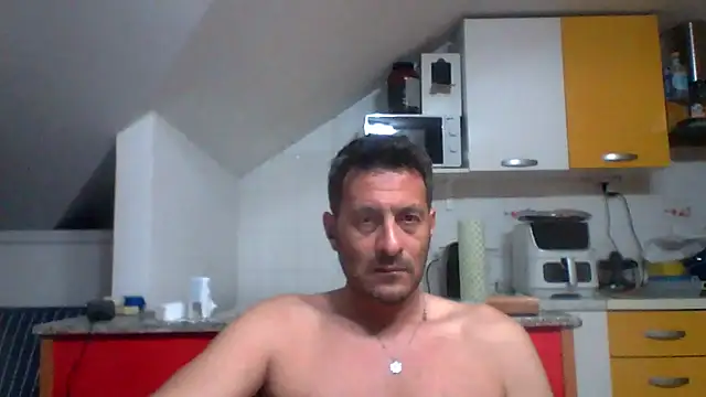 Snapshot of colosone chatting on 05-24-26, 08:47 colosone online show from 05-24-26, 08:47
