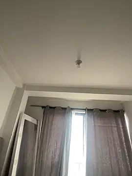 Snapshot of Violett_hott_ chatting on 05-26-26, 12:23 Violett hott online show from 05-26-26, 12:23