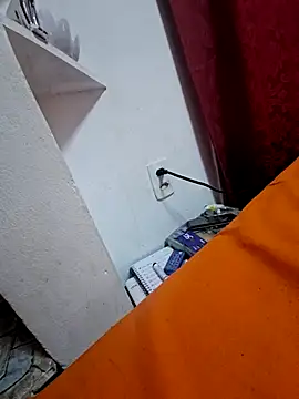 ashley hoott online show from 01-10-26, 10:14