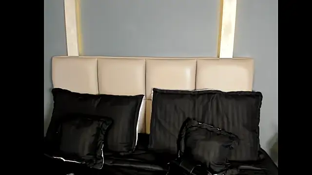 ChloeVixen online show from 01-07-26, 07:05