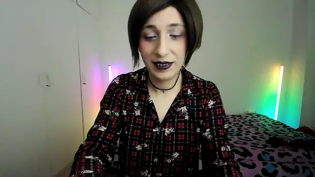 Snapshot of HoneyValentine chatting on 02-07-26, 08:45 HoneyValentine online show from 02-07-26, 08:45