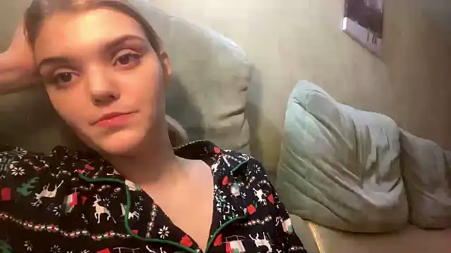 Snapshot of End_joe chatting on 01-12-26, 07:30 End joe online show from 01-12-26, 07:30