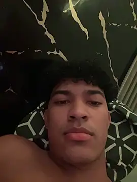 Snapshot of jamescurly00 chatting on 03-10-26, 11:10 jamescurly00 online show from 03-10-26, 11:10