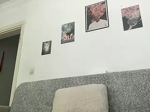 comings33 online show from 06-23-26, 12:58