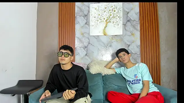 AVENGER BOYS2026 online show from 06-20-26, 07:27