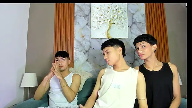 AVENGER BOYS2026 online show from 07-28-26, 08:52