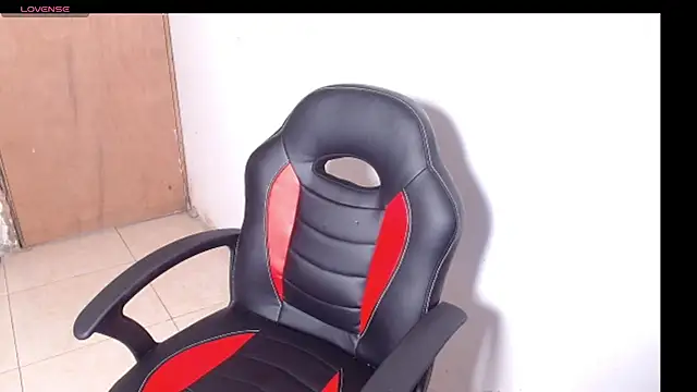 Snapshot of laaspri chatting on 01-10-26, 05:04 laaspri online show from 01-10-26, 05:04