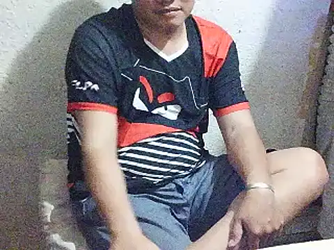 UrAsianGuy90 online show from 01-14-26, 02:33