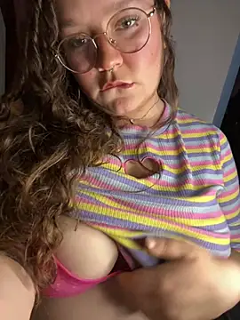 ParejaSutra69 online show from 03-30-26, 01:50