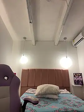 Iamcami  online show from 03-02-26, 06:59