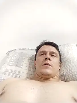 Snapshot of RAFAELQUINTEROSCAVALHEI chatting on 02-03-26, 04:23 RAFAELQUINTEROSCAVALHEI online show from 02-03-26, 04:23