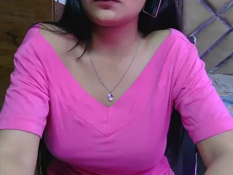Snapshot of sweet_riyaaa chatting on 05-11-26, 04:04 sweet riyaaa online show from 05-11-26, 04:04