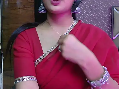 Snapshot of sweet_riyaaa chatting on 05-18-26, 07:58 sweet riyaaa online show from 05-18-26, 07:58