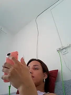 ofjuliaa online show from 01-10-26, 06:31