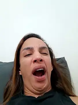 ofjuliaa online show from 03-20-26, 07:13