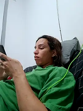 ofjuliaa online show from 03-22-26, 05:00