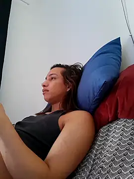 ofjuliaa online show from 04-11-26, 07:07