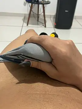 ofjuliaa online show from 06-20-26, 02:03