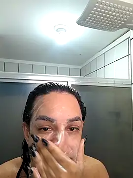 ofjuliaa online show from 06-29-26, 04:18