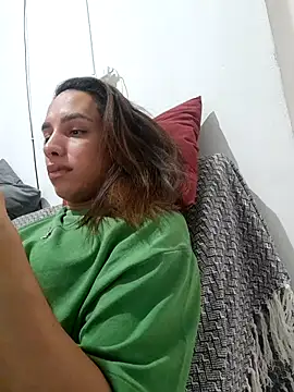 ofjuliaa online show from 07-12-26, 06:10