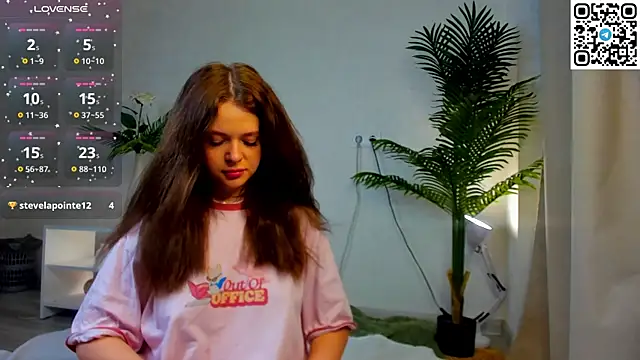 desiree doll online show from 01-14-26, 01:11