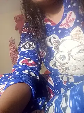 Snapshot of sakina121 chatting on 01-14-26, 06:24 sakina121 online show from 01-14-26, 06:24