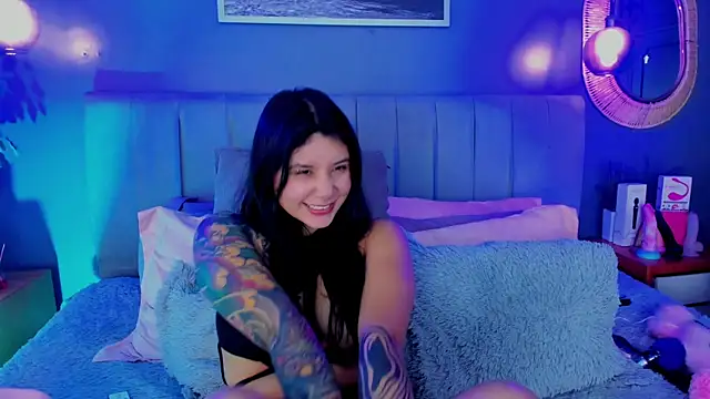 Snapshot of Nathalia_stone_ chatting on 07-17-26, 12:12 Nathalia stone online show from 07-17-26, 12:12