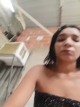 Snapshot of chikivivi- chatting on 07-18-26, 12:53 chikivivi- online show from 07-18-26, 12:53