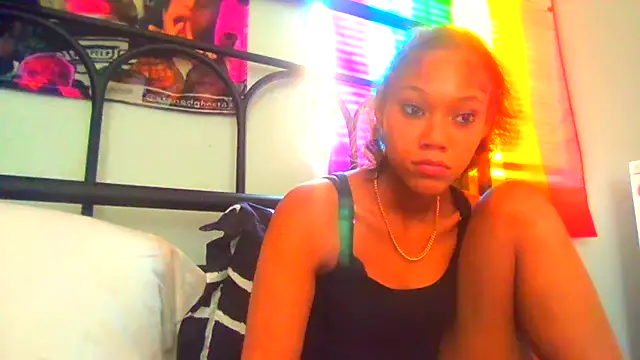 Snapshot of Tamiii420 chatting on 03-10-26, 08:14 Tamiii420 online show from 03-10-26, 08:14