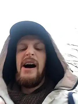 Snapshot of yurii_magic chatting on 01-07-26, 06:05 yurii magic online show from 01-07-26, 06:05