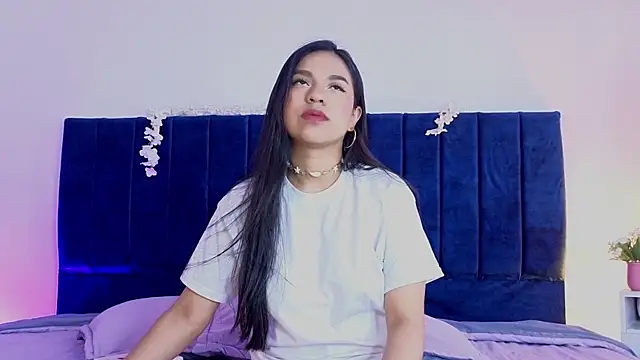 DulceRouss  online show from 04-13-26, 12:21